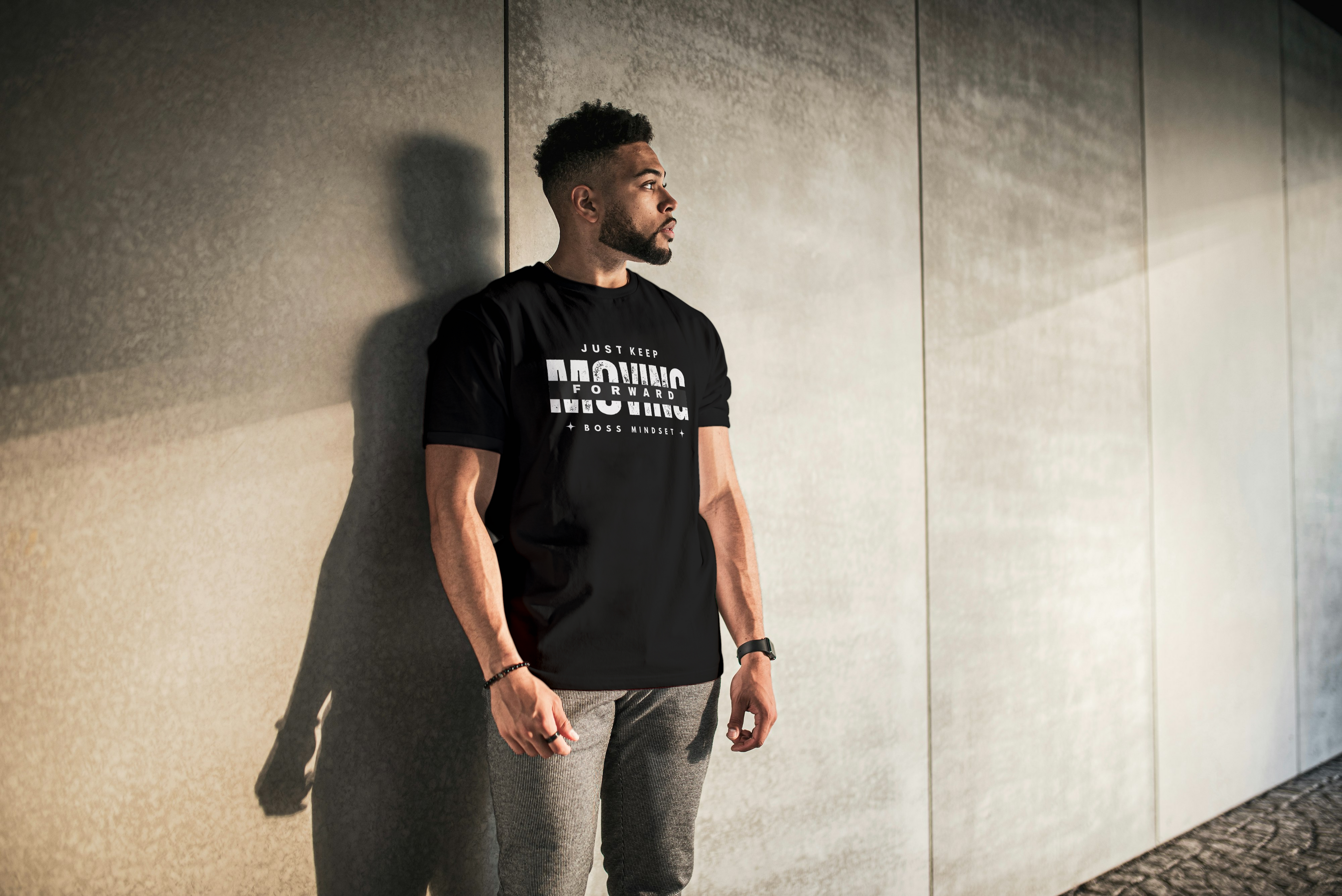 Just Keep Moving Forward-BLK/WHT